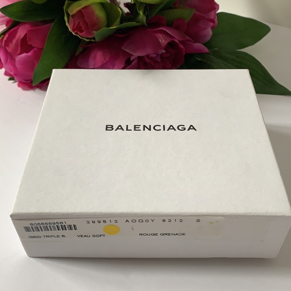 ❤️🔥❤️Balenciaga triple wrap purple leather bracelet NEW❤️🔥❤️ - Picture 9 of 9